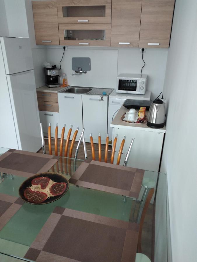 The Center Apartments Comfort Sandanski Ngoại thất bức ảnh
