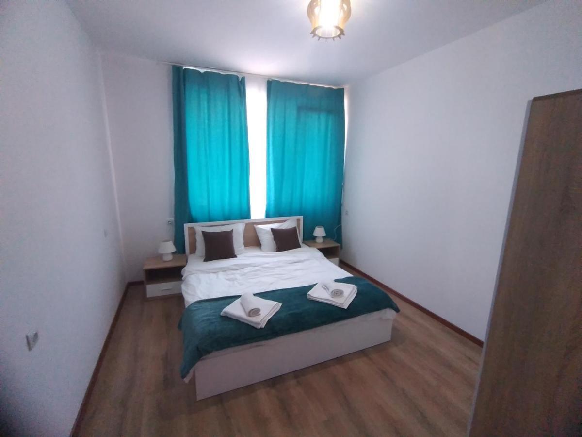 The Center Apartments Comfort Sandanski Ngoại thất bức ảnh