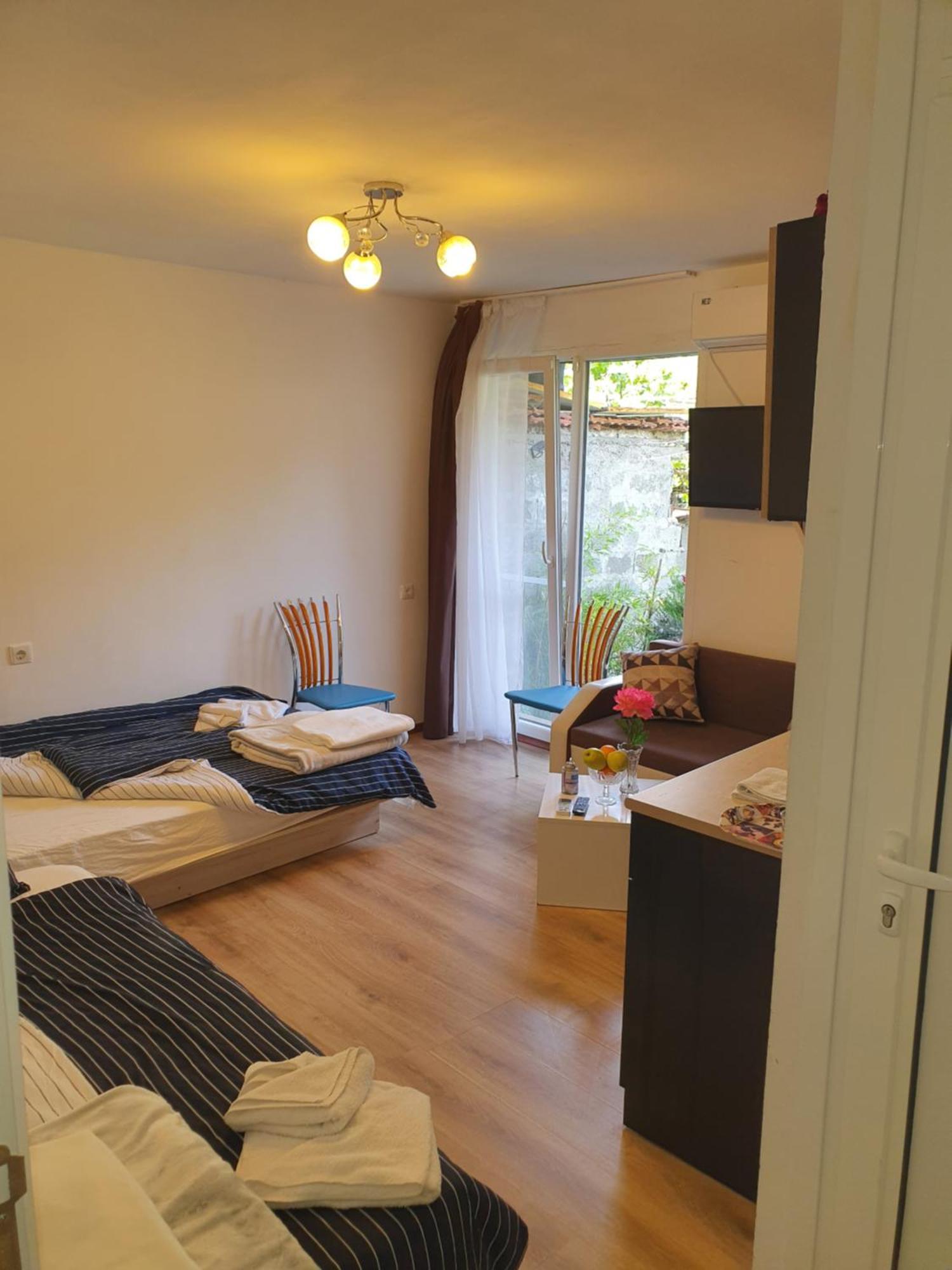 The Center Apartments Comfort Sandanski Phòng bức ảnh